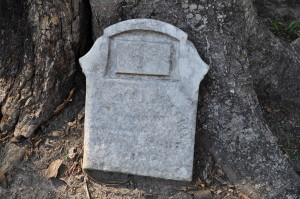 Olivewood Cemetery, Houston, Texas - Sun no help here, but fingers were.