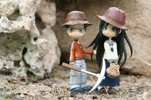 Image of toy figures of archeologists