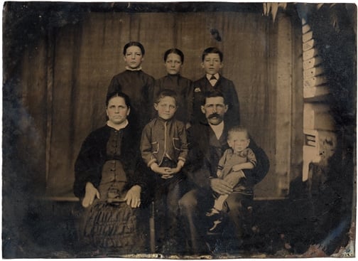 Identifying and Dating Old Cabinet Card Photographs