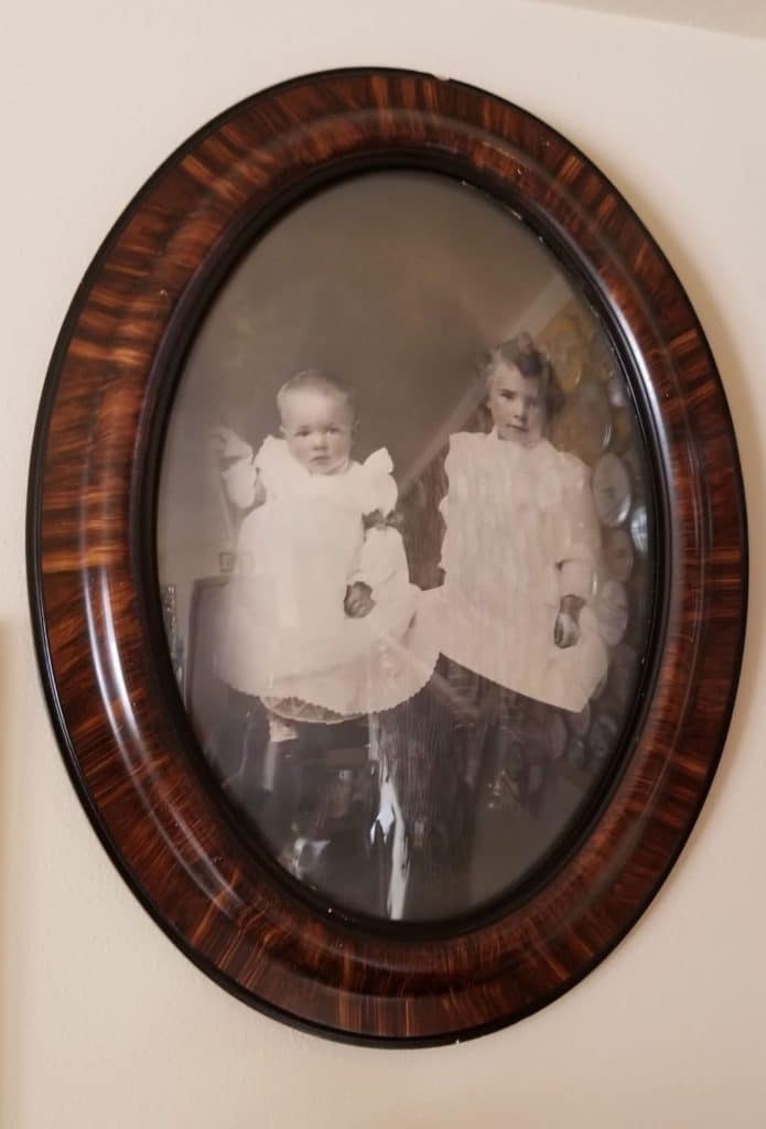 Preserving old family photos, old photo storage and restoration, antique family photo